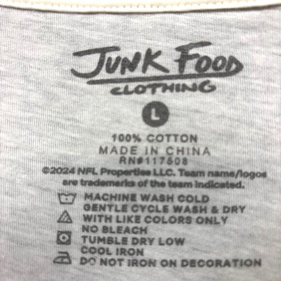 NFL NFC East Philadelphia Eagles LS Crop Top Size Large - Picture 4 of 4